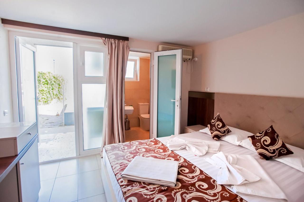 Jijo'S Hotel Mamaja Zewnętrze zdjęcie