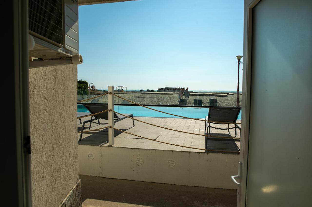 Jijo'S Hotel Mamaja Zewnętrze zdjęcie
