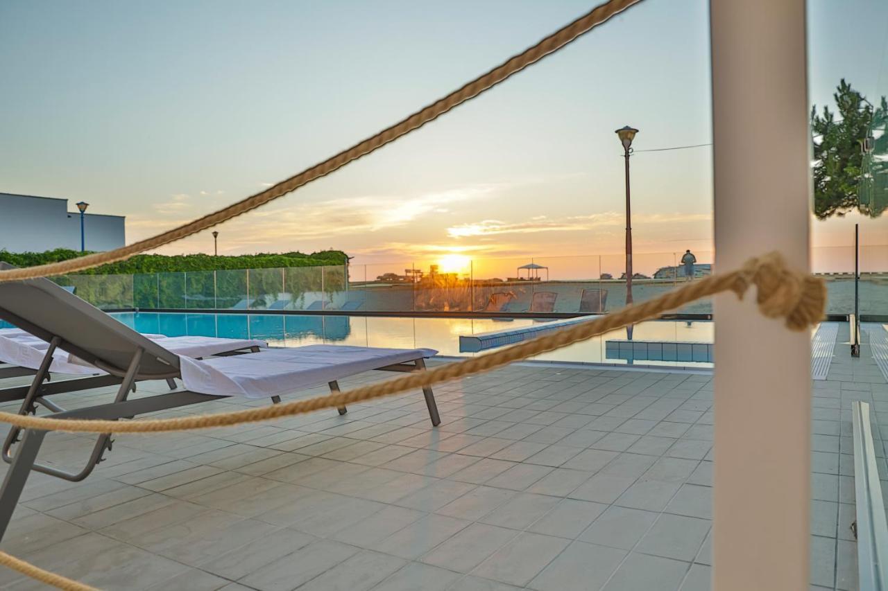 Jijo'S Hotel Mamaja Zewnętrze zdjęcie